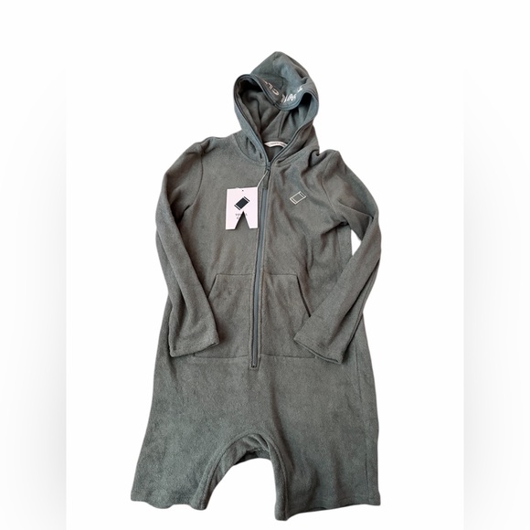Towel Club Other - Towel Club‎ Short Jumpsuit adult XS Onepiece Beach Pool Shower Vacation GREEN